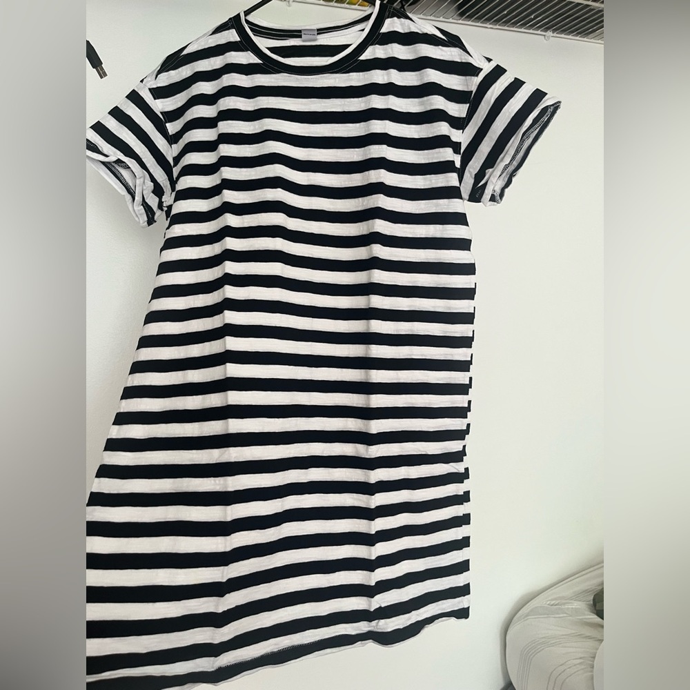 Black & White Striped T-Shirt Dress
